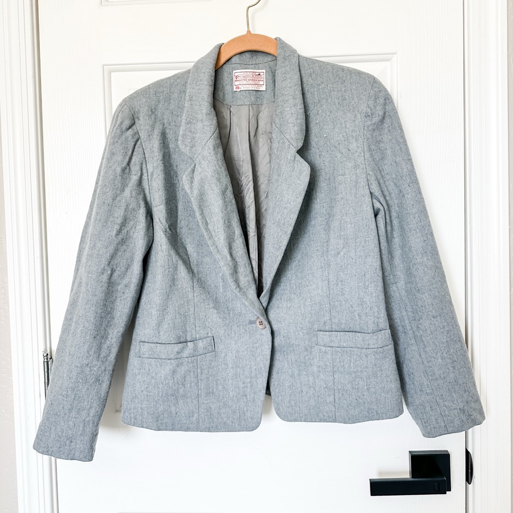 Pendleton Women's Light Gray Petite Wool Blazer